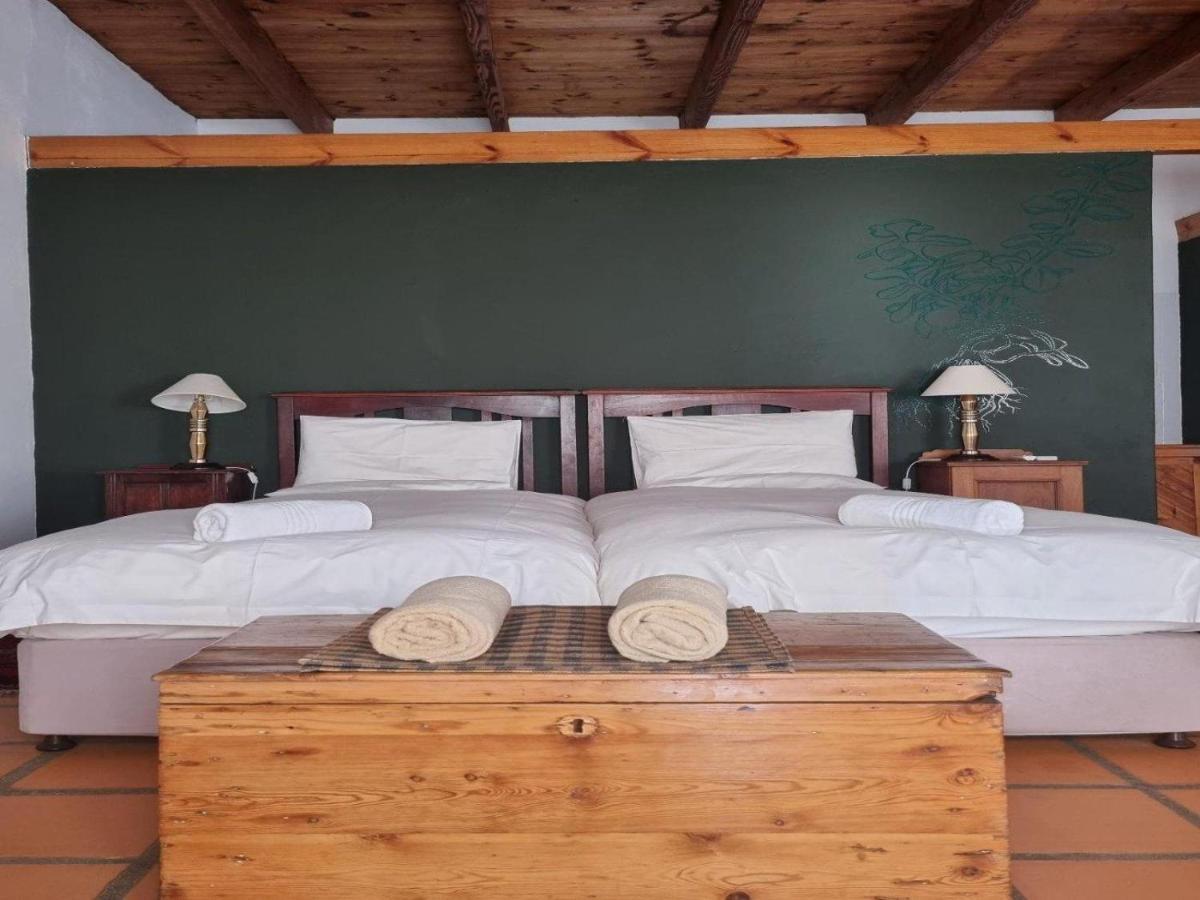 BuffelskloofRed Mountain Ridge Karoo Oasis And Guest Farmアパートメント エクステリア 写真
